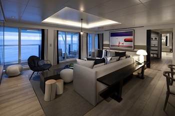 Penthouse Suite